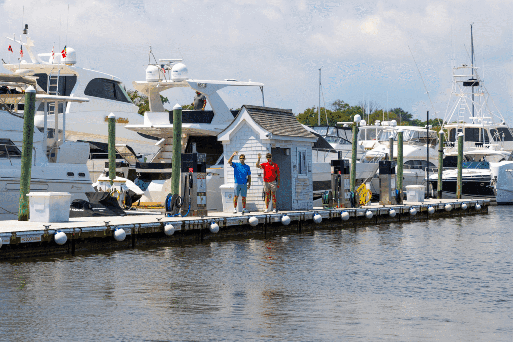 channel-club-marina-lp-bottom-7